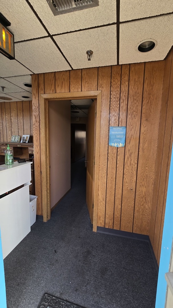 17710 Oak Park Avenue Tinley Park IL 60477