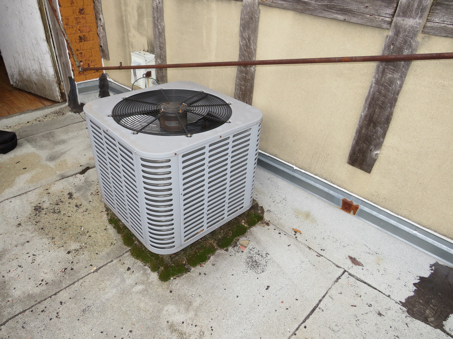 110-112 WASHINGTON Street  Morris IL 60450