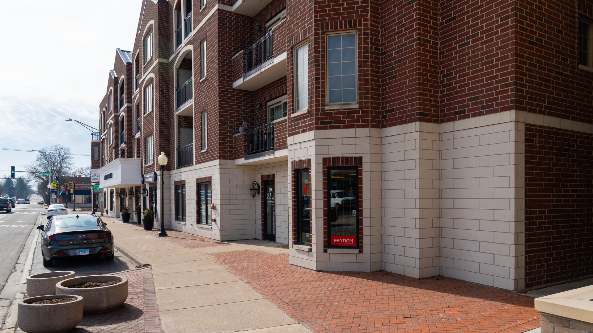 36 Cass Avenue 40 Westmont IL 60559