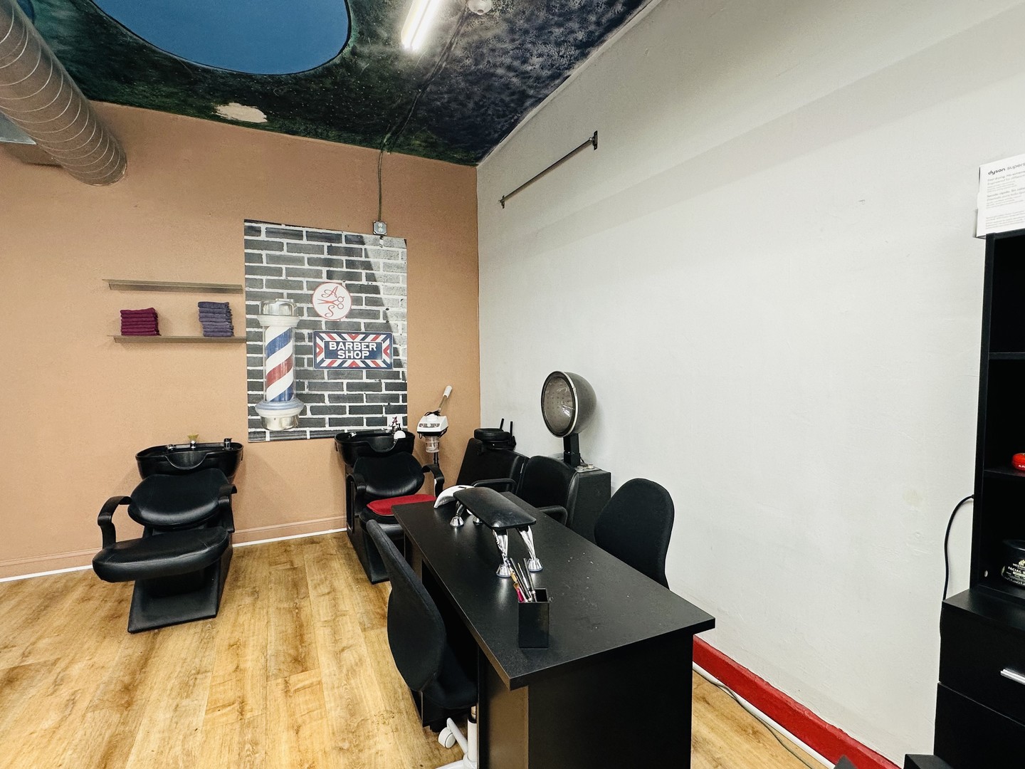 2024 Montrose Avenue  Chicago IL 60618