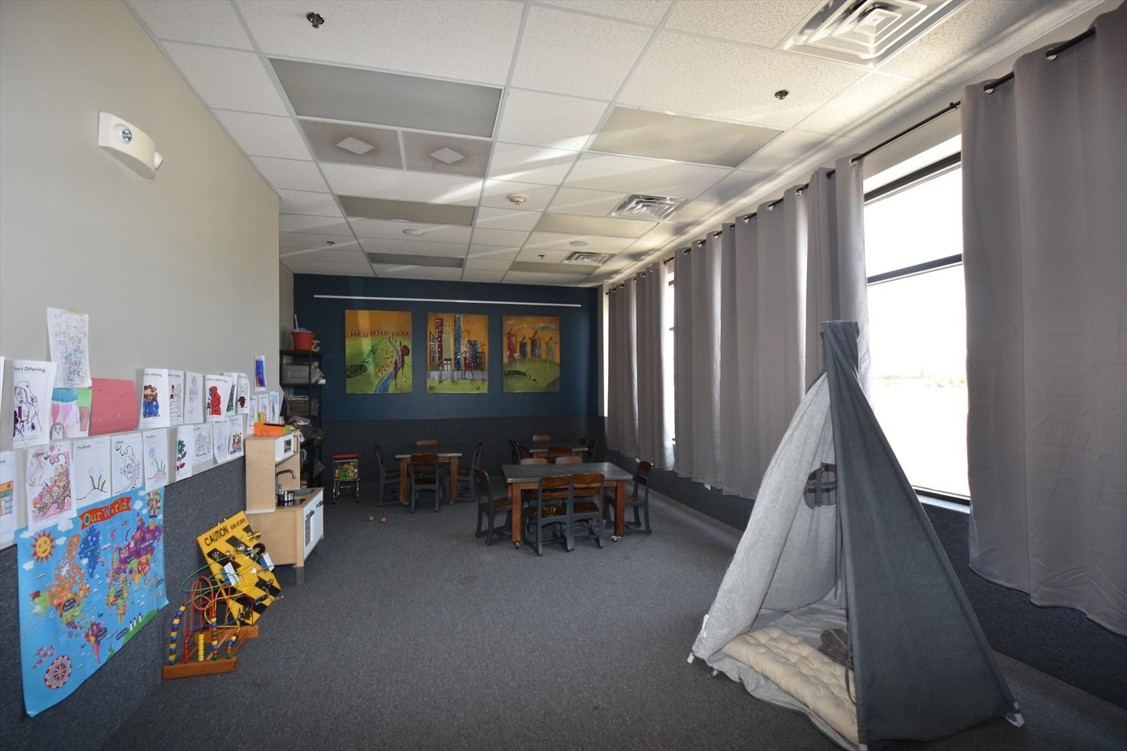 1175 Oak Street  North Aurora IL 60542