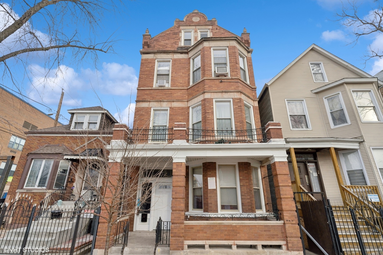 1908 48th Street  Chicago IL 60609