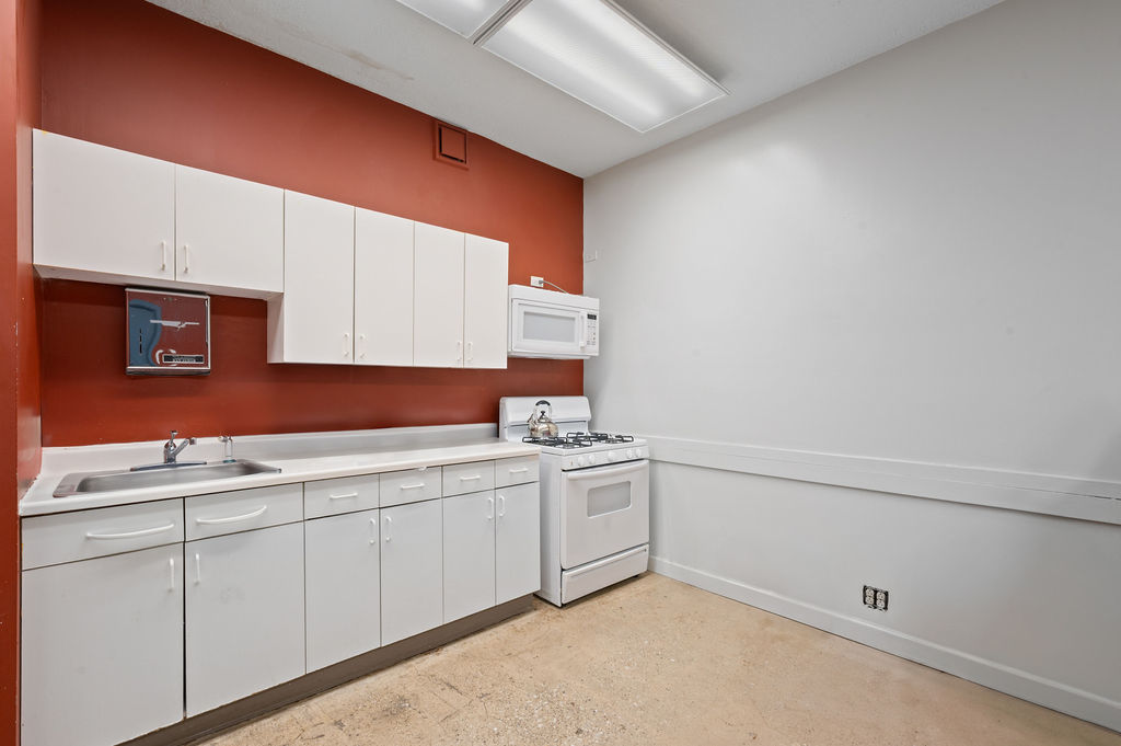 5940 Montrose Avenue Chicago IL 60634