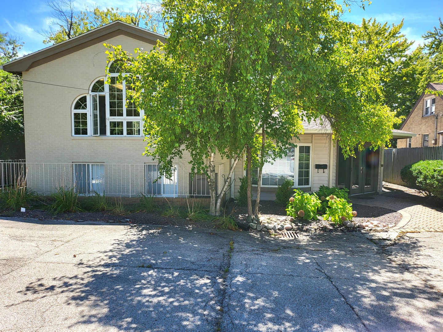 2306 Maysel Street  Bloomington IL 61701