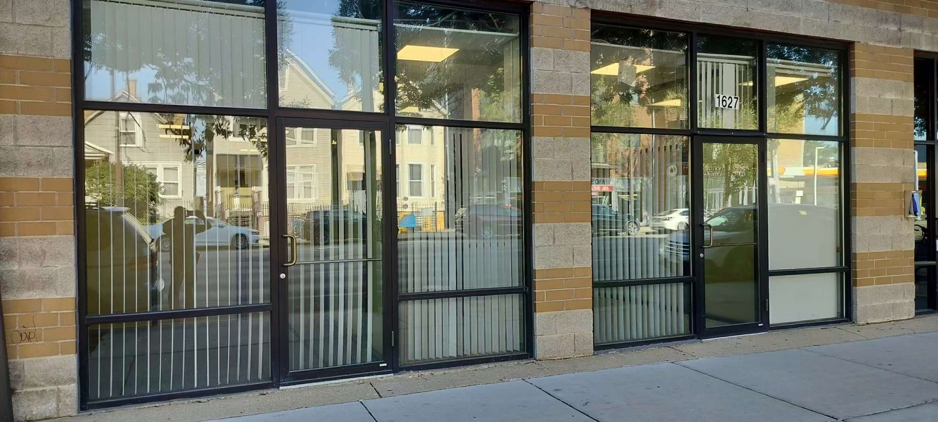 1627 Western Avenue  Chicago IL 60647