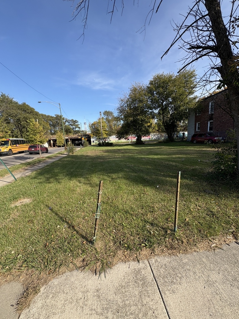 7603 Lowe Avenue  Chicago IL 60620