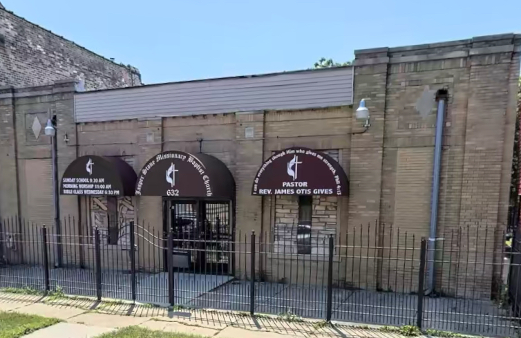 632 Albany Avenue  Chicago IL 60612
