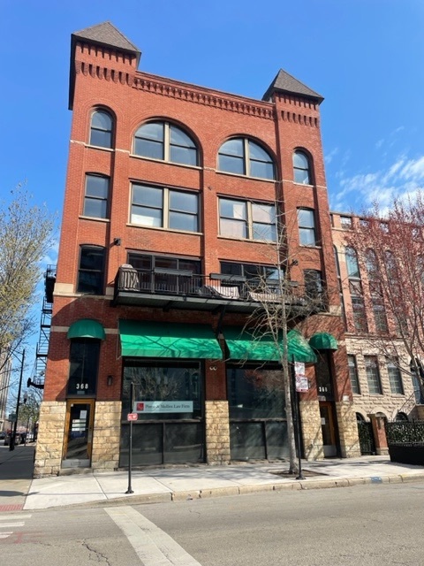 368 Huron Street 1 Chicago IL 60654