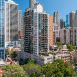 33 Delaware Place 1E Chicago IL 60610