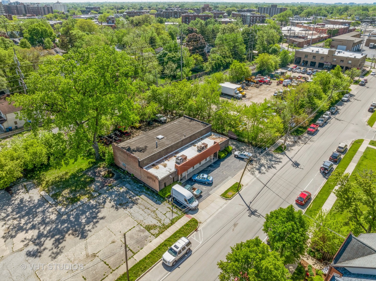 727 1st Avenue  Des Plaines IL 60016