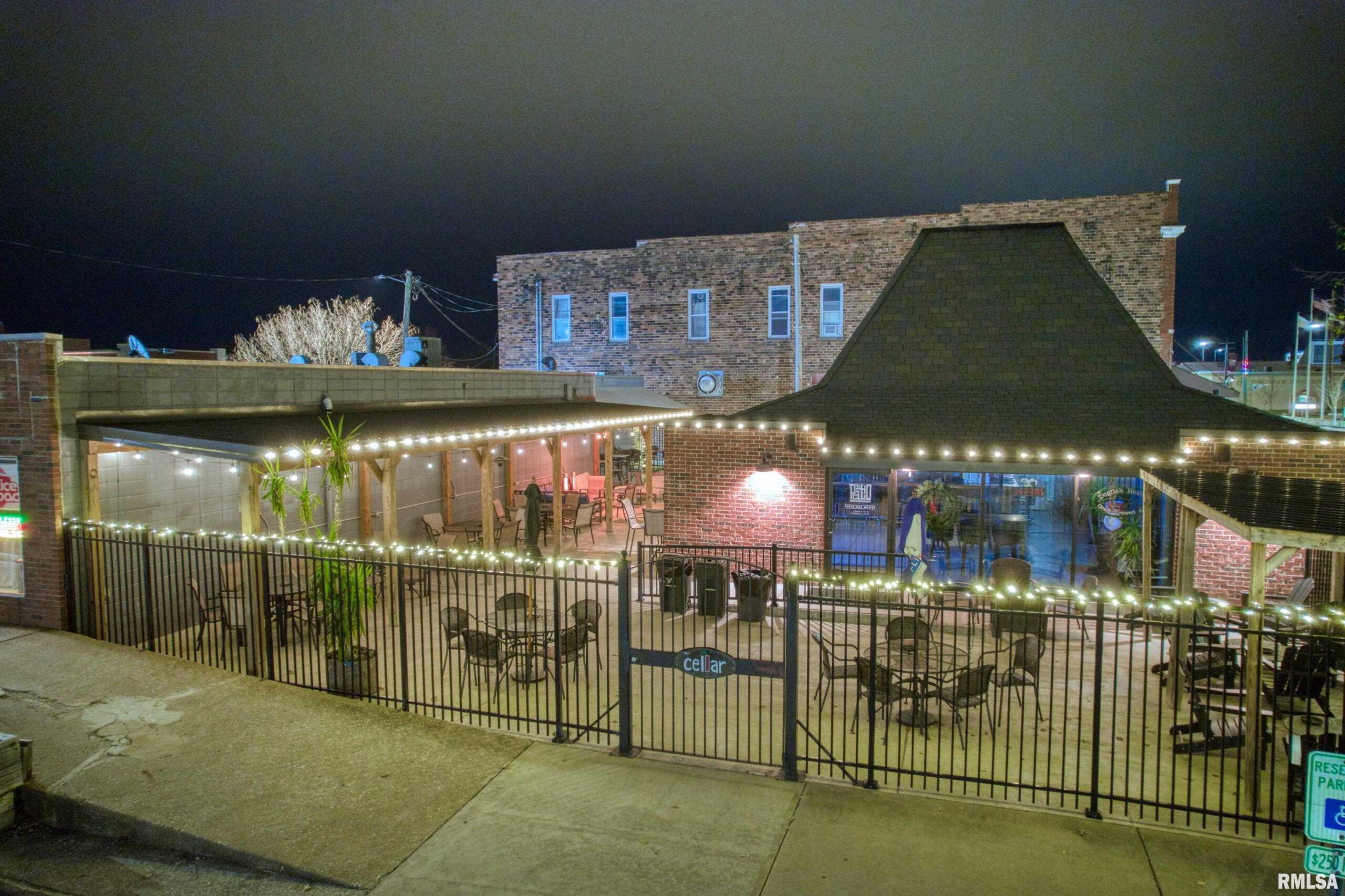 101 MONROE Street  Carbondale IL 62901