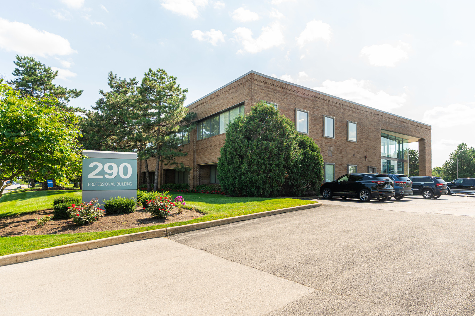 290 Springfield Drive Bloomingdale IL 60108