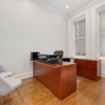 812 Dearborn Street  Chicago IL 60610