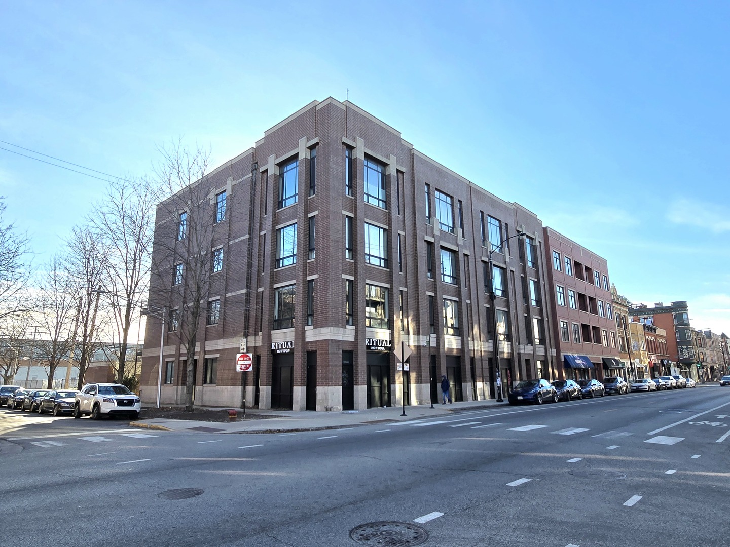 2239 North Avenue  Chicago IL 60647