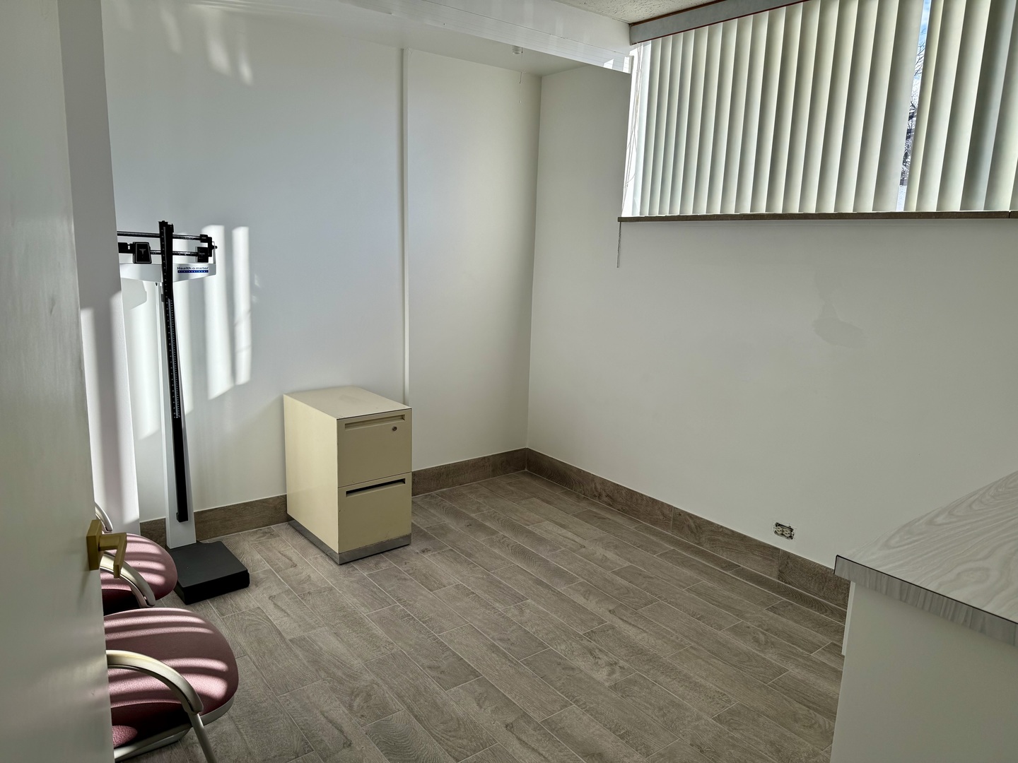 5669 95TH Street  Oak Lawn IL 60453