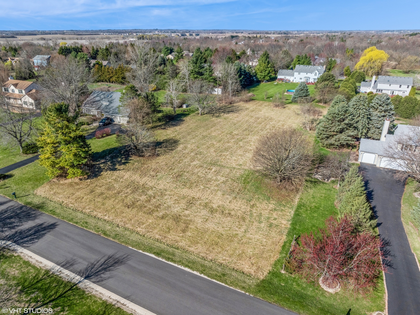 2409 Mustang Trail Woodstock IL 60098