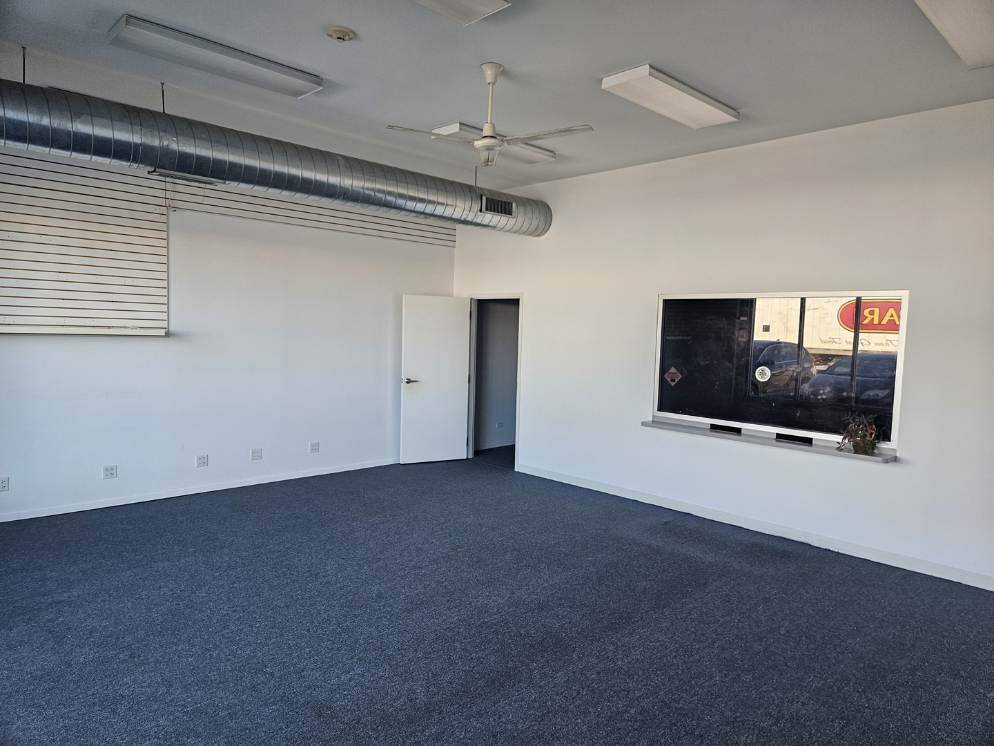 8884 Milwaukee Avenue Niles IL 60714