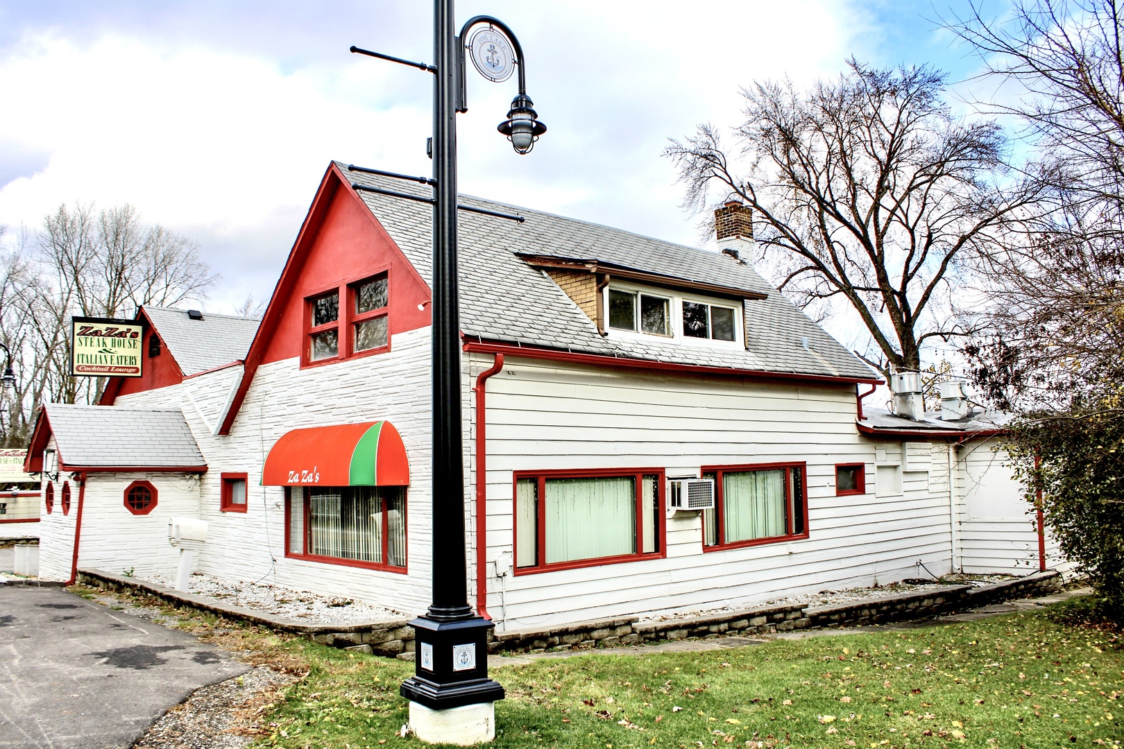 69 Washington Street  Ingleside IL 60041