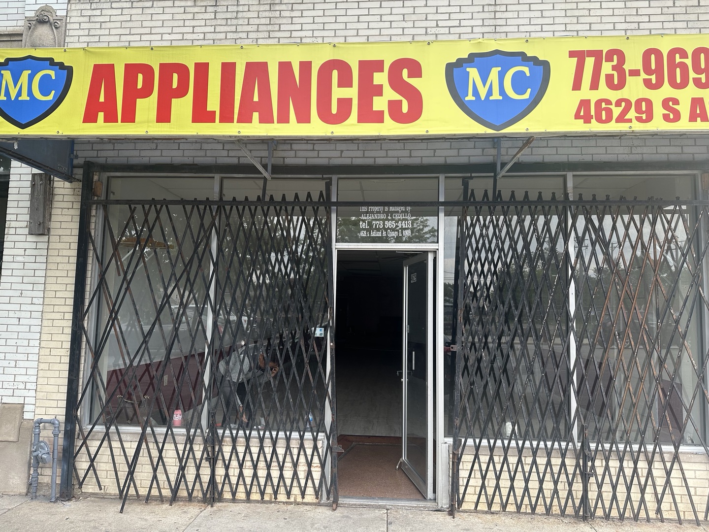 4629 Ashland Avenue  Chicago IL 60609