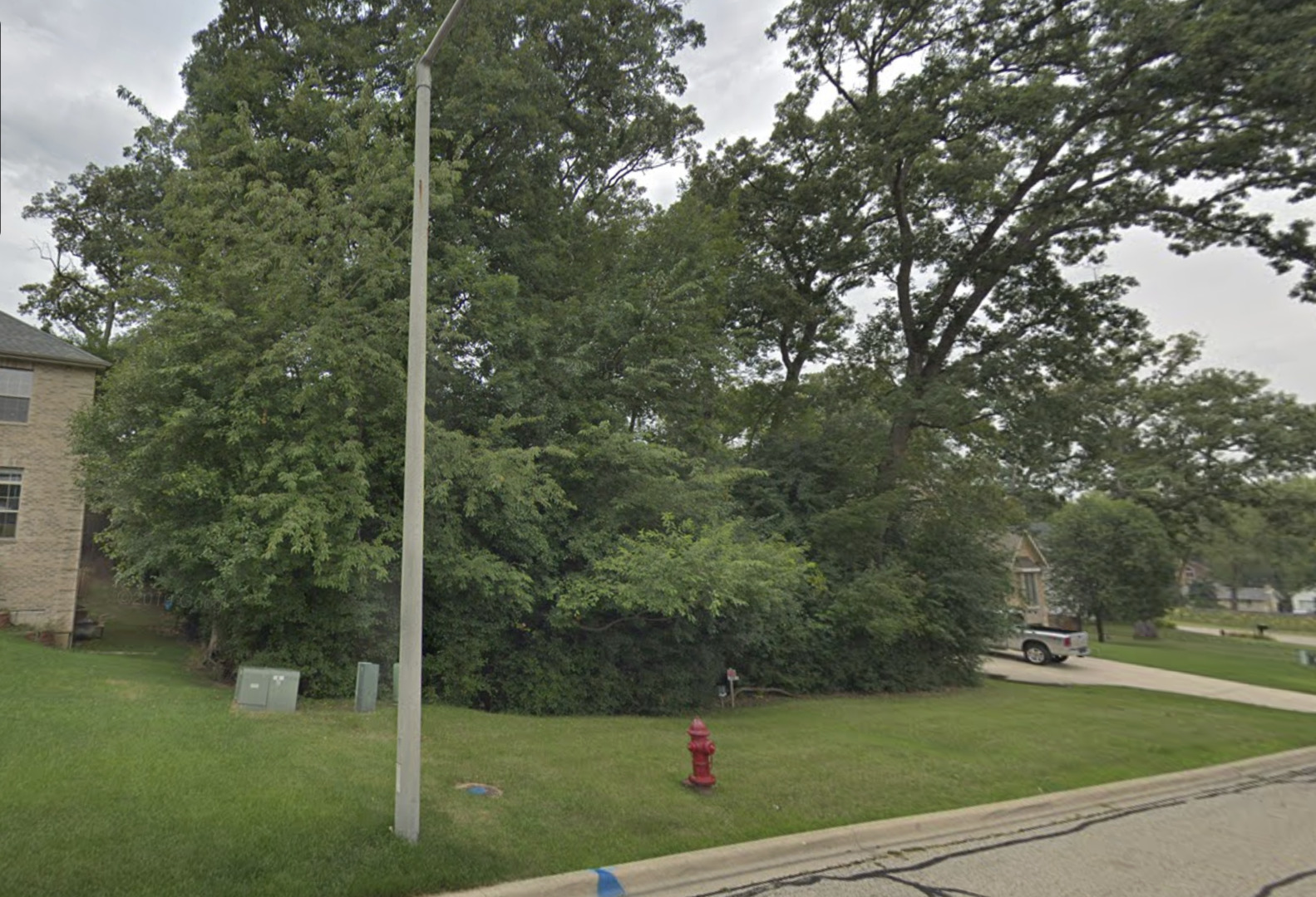 1033 rosewood Drive  Carpentersville IL 60110