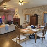 4263 Lincoln Avenue  Chicago IL 60618