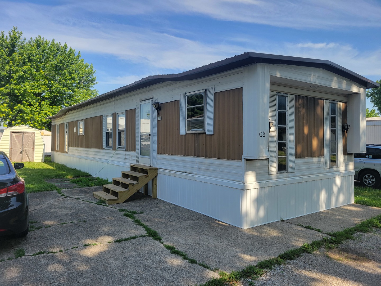 353 Monroe Street C3 Monticello IL 61856