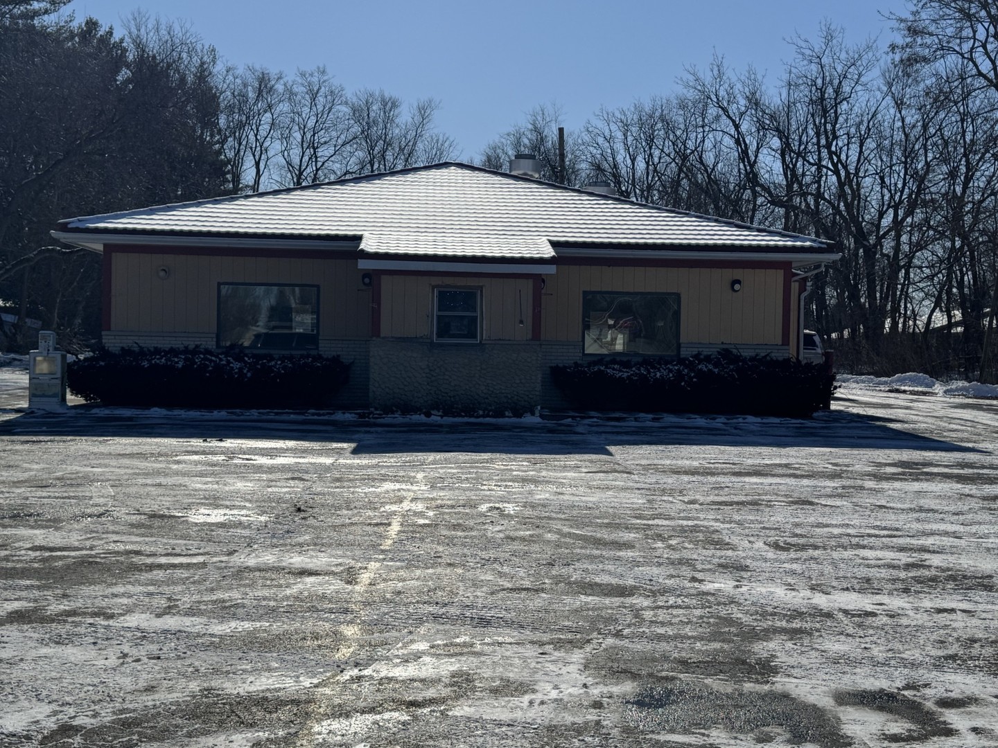 4449 Il Route 64   Mount Morris IL 61054