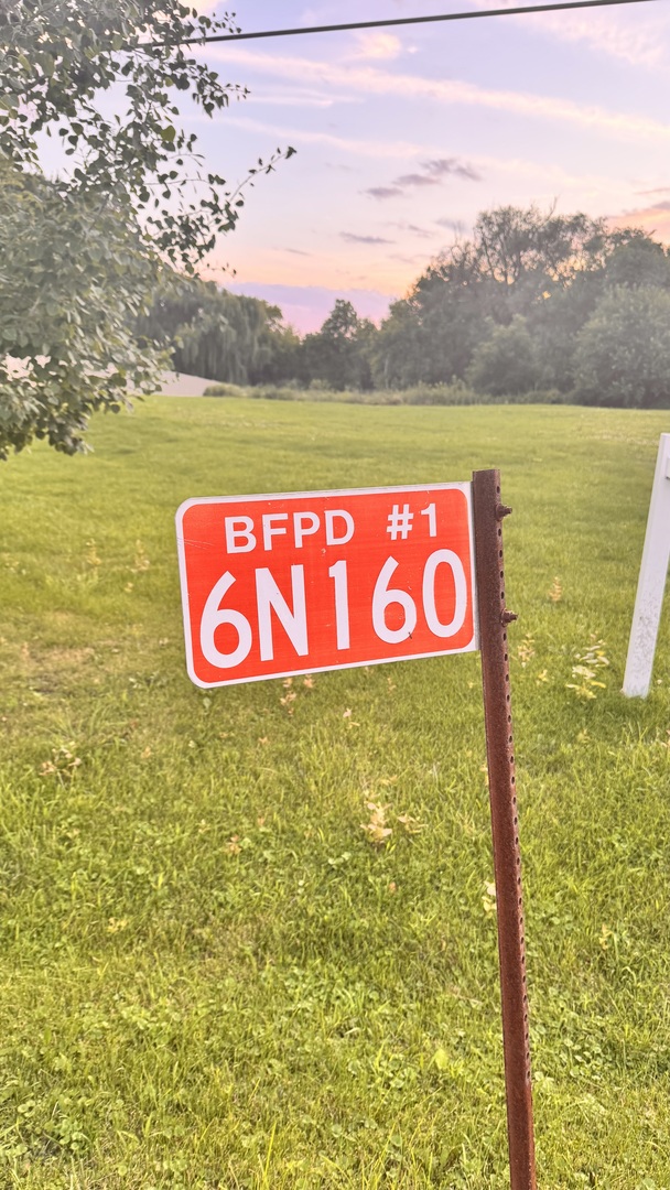 6N160 Garden Avenue  Roselle IL 60172