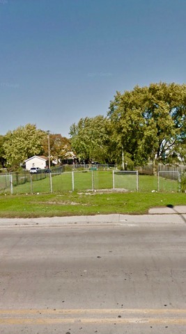 569 Cass Street  Joliet IL 60432