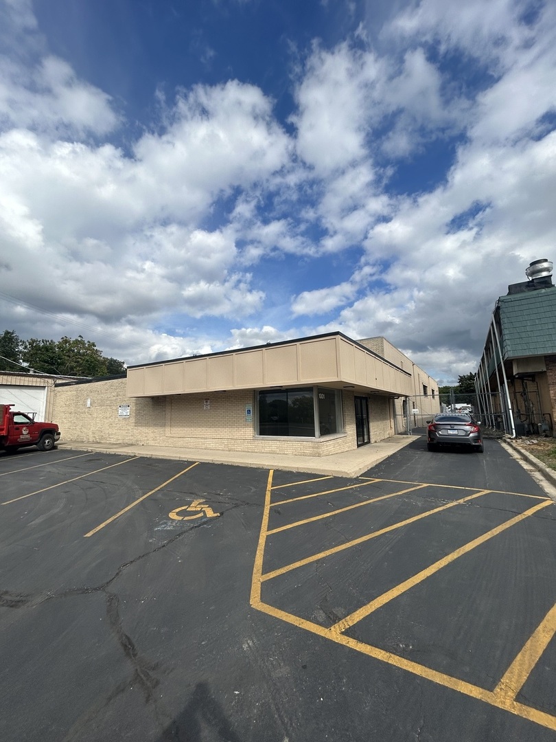 1001 Aurora Avenue A Aurora IL 60505