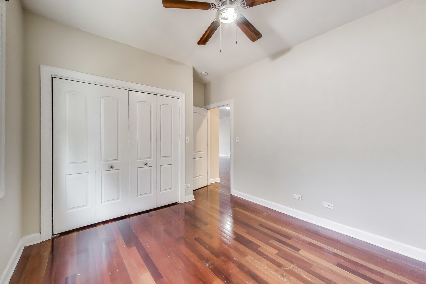 4043 Drexel Boulevard  Chicago IL 60653