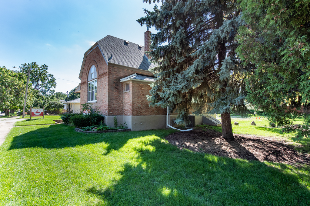 800 CHESTNUT Street  Waukegan IL 60085