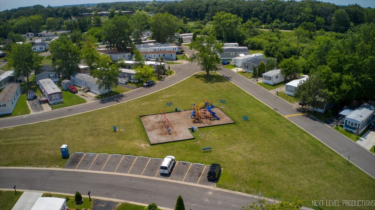 310 Apollo Court Round Lake IL 60073