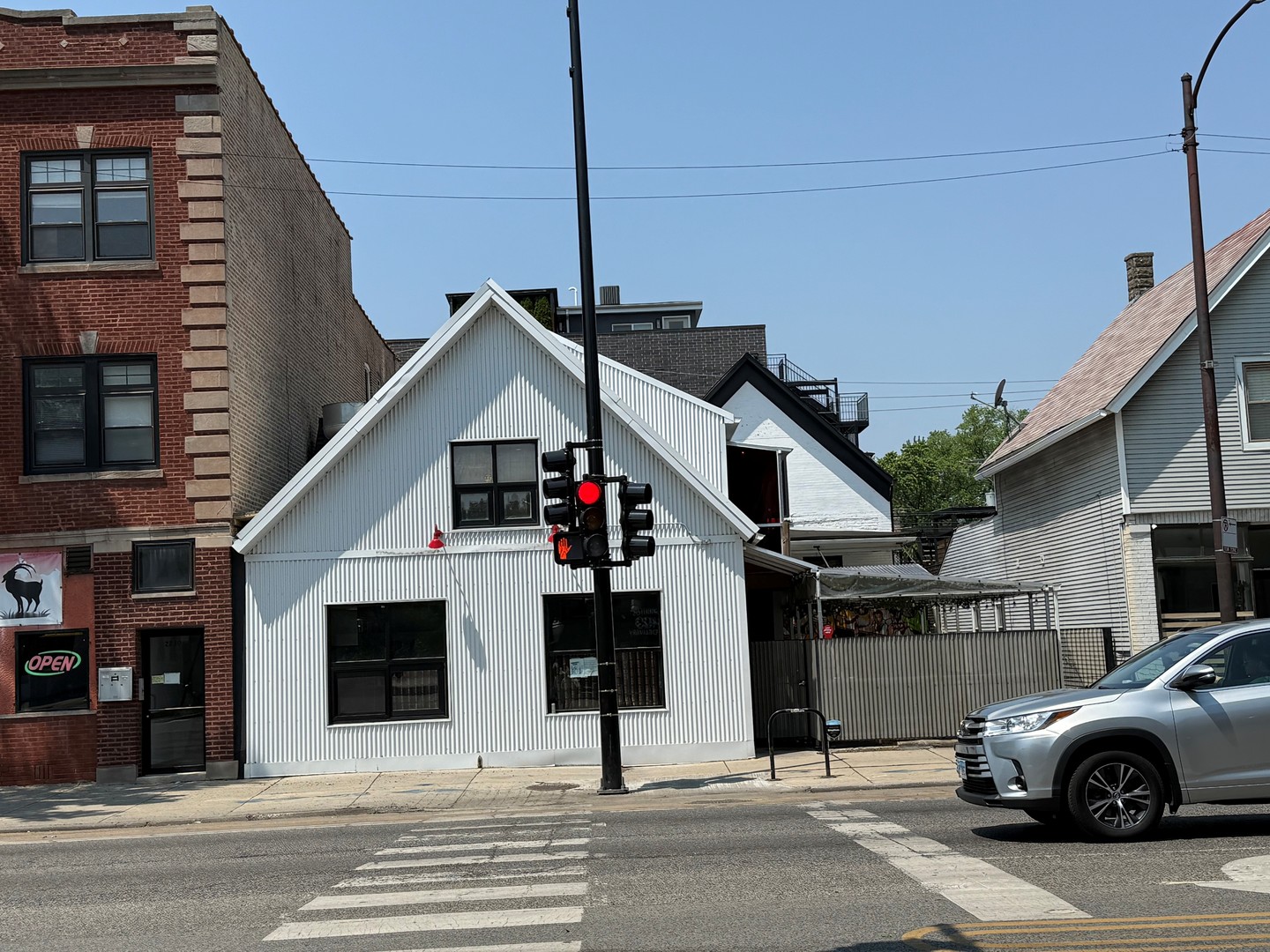 2234 Western Avenue  Chicago IL 60647