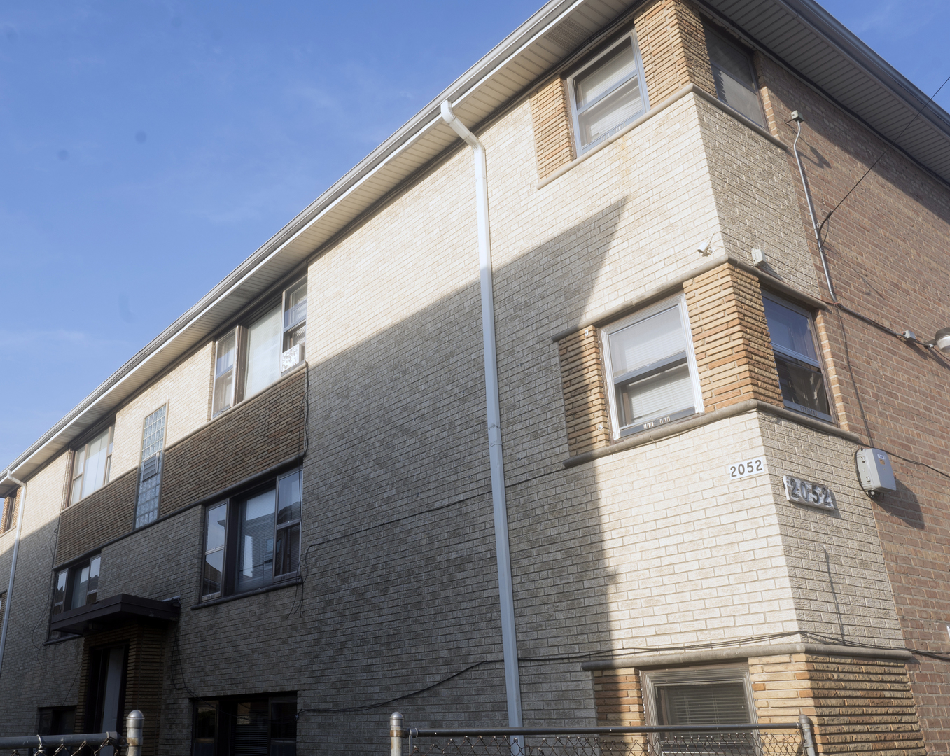 2052 135th Place  Blue Island IL 60406