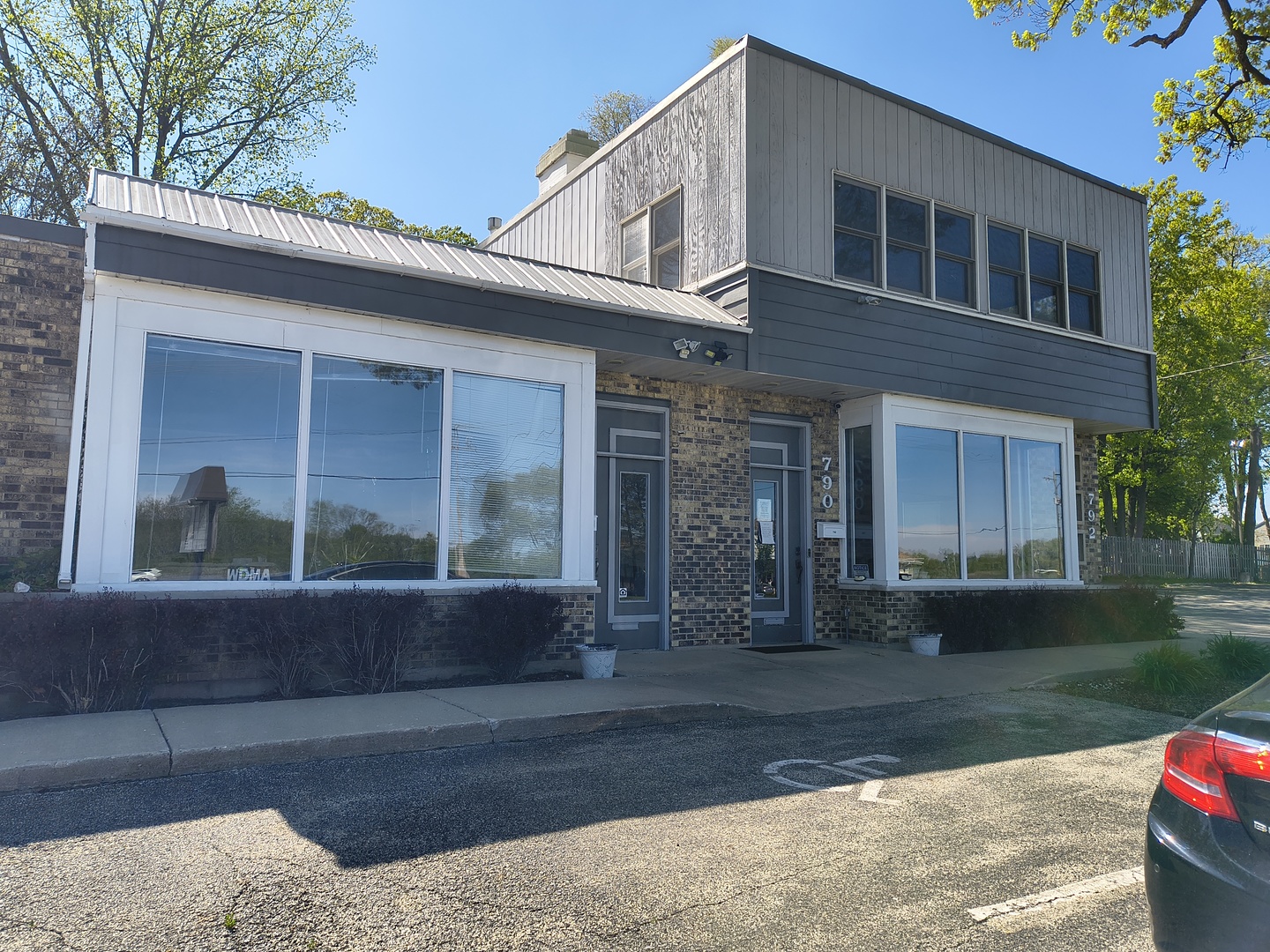 790 BARRON Boulevard A Grayslake IL 60030