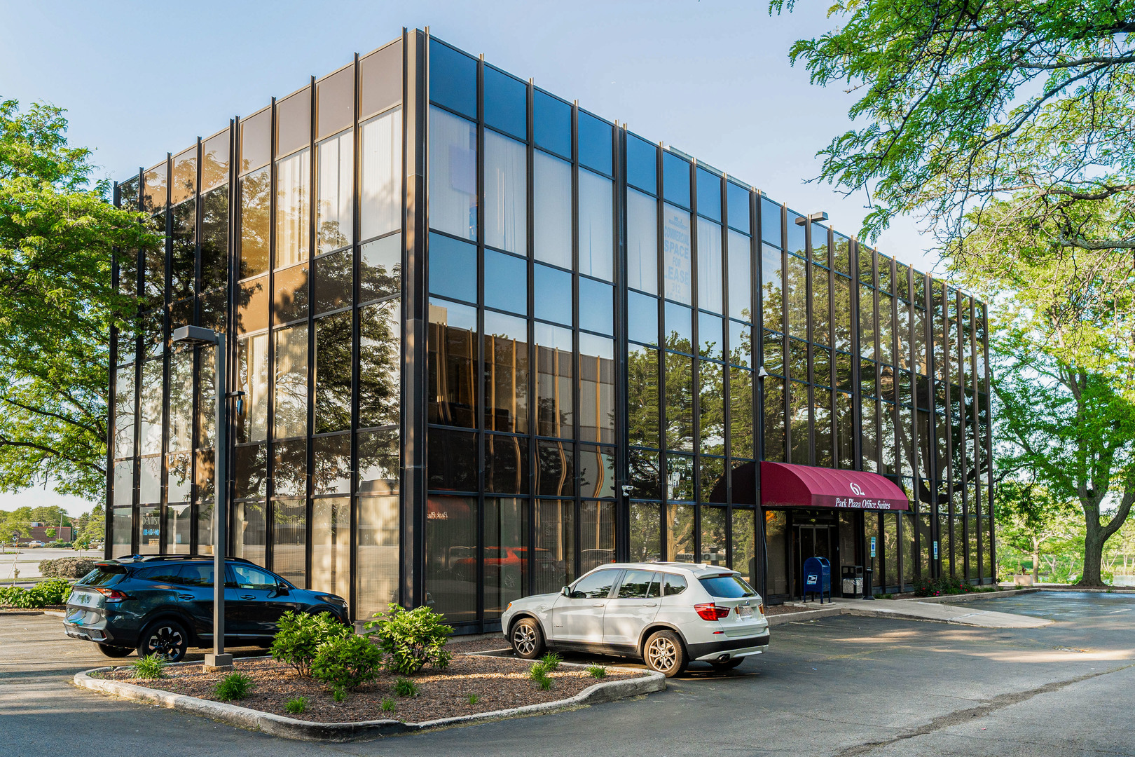 62 Orland Square Drive  Orland Park IL 60462