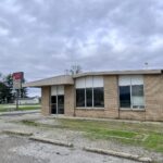 2578 US HWY 36   Newman IL 61942