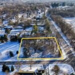 9814 River Bluff Lane  Fox River Grove IL 60021