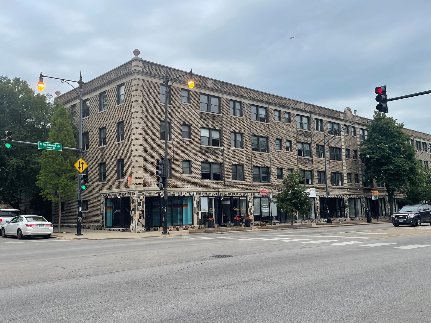 5633-53 Ashland Avenue 5649 Chicago IL 60660