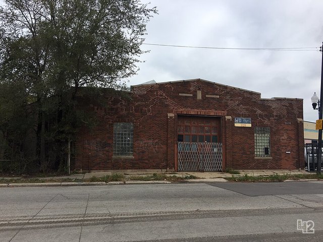 3128 GRAND Avenue  Chicago IL 60622