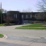 490 COVENTRY Lane 201 Crystal Lake IL 60014