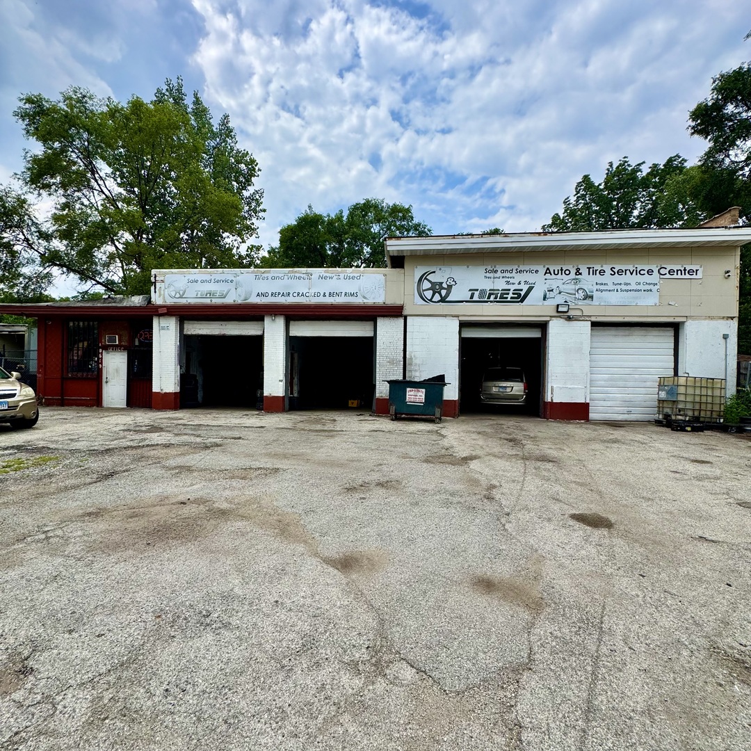 10610 Vincennes Avenue Chicago IL 60643