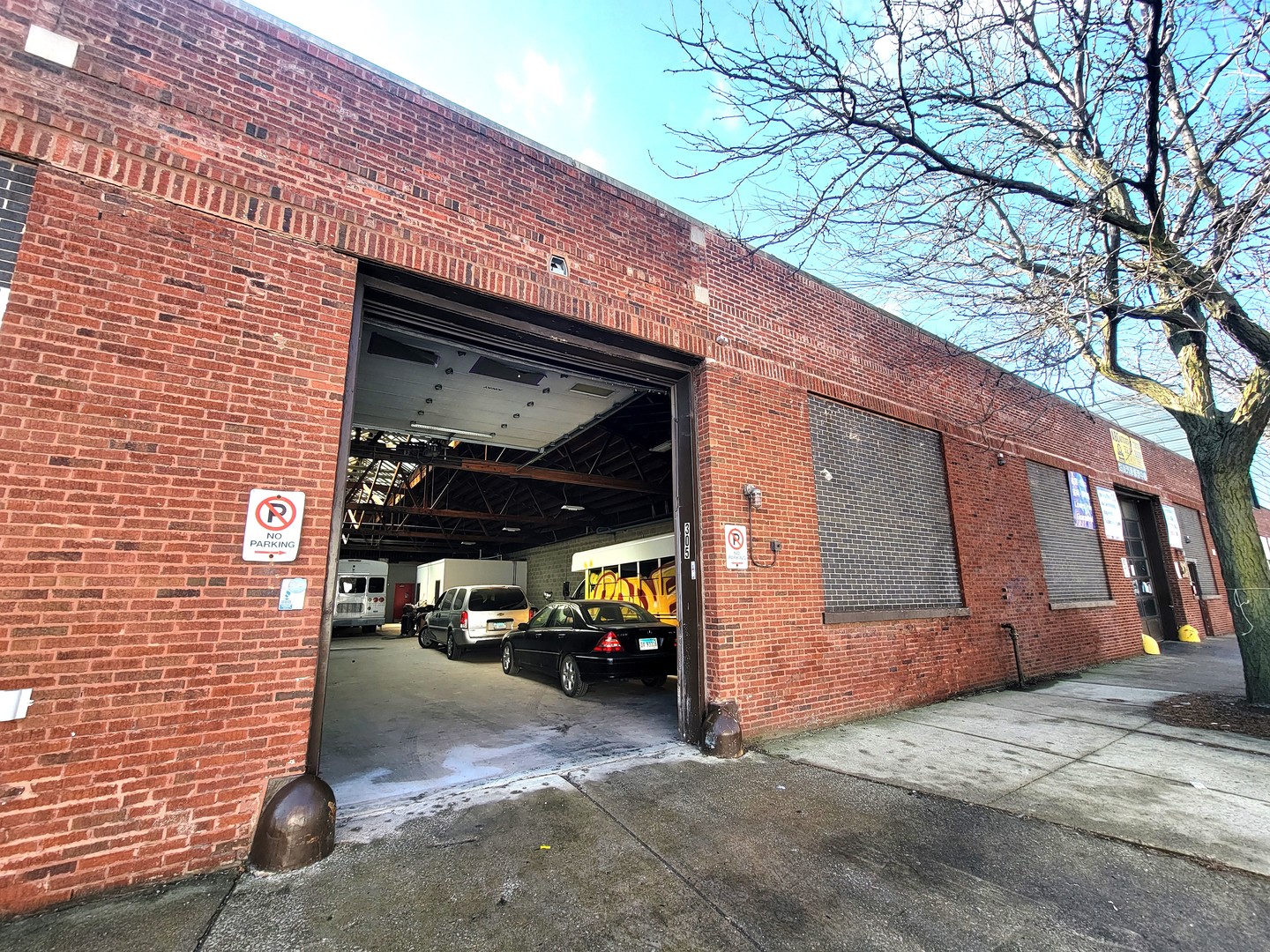 305 31st Street  Chicago IL 60616