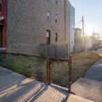 3246 Wells Street  Chicago IL 60616