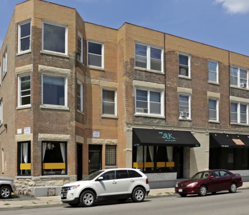 1934 Maple Avenue  Evanston IL 60201