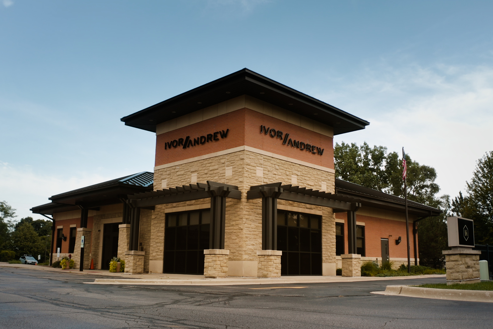 1901 Gary Avenue Wheaton IL 60187