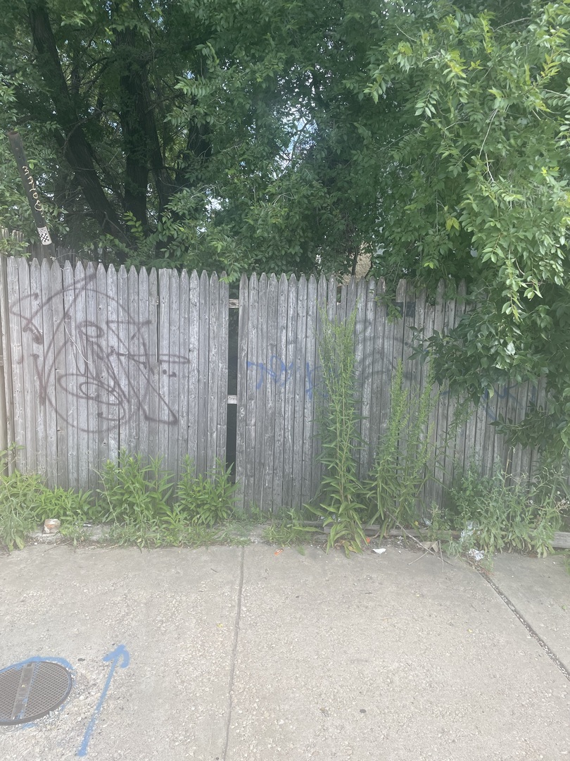 457 Western Avenue  Chicago IL 60612