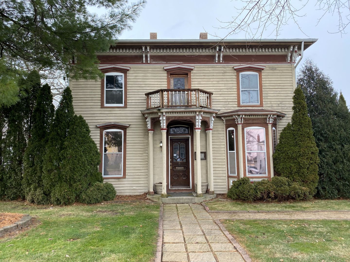 320 State Street  Marengo IL 60152