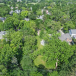 241 Coe Road  Clarendon Hills IL 60514